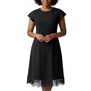 DONNA RICCO Elegant Black Lace Hem A-line Dress‎ short sleeve size 6